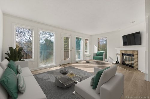 60-60 Far View Cmns, Southbury, CT, 06488-2364 | Card Image