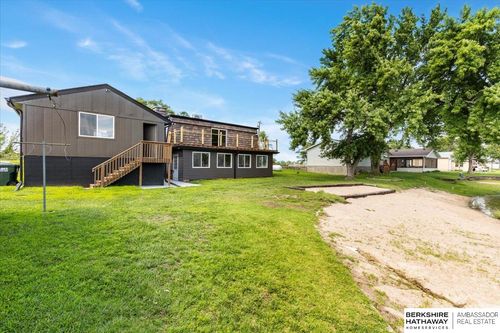 2040 Platteview Dr, Cedar Creek, NE, 68016-2412 | Card Image