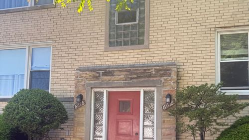 1n-6618 N California Ave, Chicago, IL, 60645-4404 | Card Image