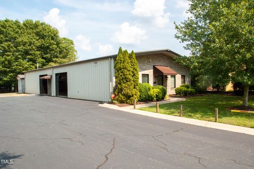133 Woodlawn Road, Mebane, NC, 27302 | Card Image