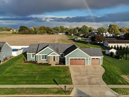 3 Harvest Dr, Arcanum, OH, 45304-8207 | Card Image