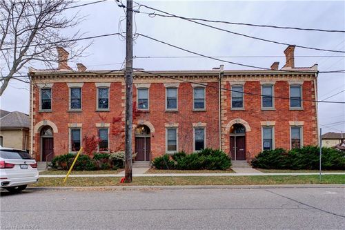 108-112 George St, Brantford, ON, N3T2Y4 | Card Image