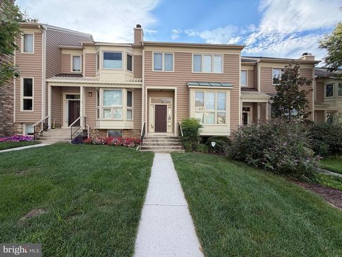10 Chasemount Ct, BALTIMORE, MD, 21209-1053 | Card Image