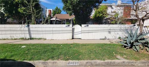 6467 Woodley, Van Nuys, CA, 91406 | Card Image