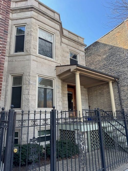 3041 W Fullerton Ave, Chicago, IL, 60647-2807 | Card Image