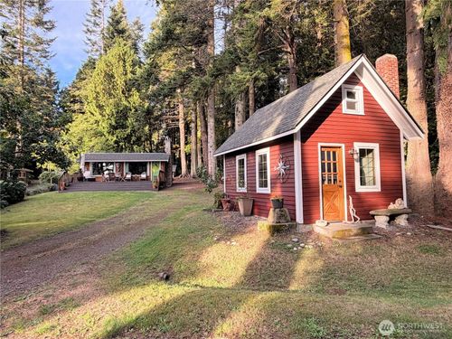 3319 Walnut Ct, Camano Island, WA, 98282-8292 | Card Image