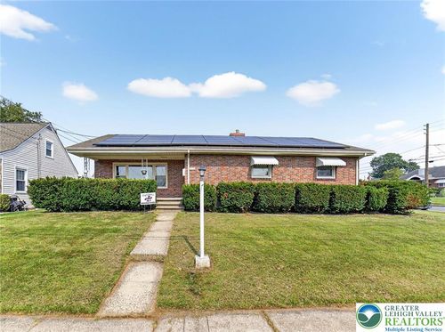 1852 Lincoln St, BETHLEHEM, PA, 18017-5364 | Card Image