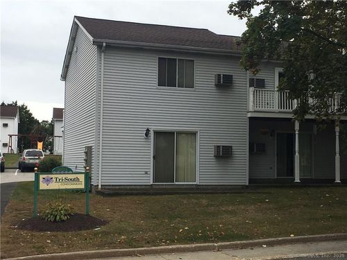 b4-18 Triangle St, Danbury, CT, 06810-6941 | Card Image