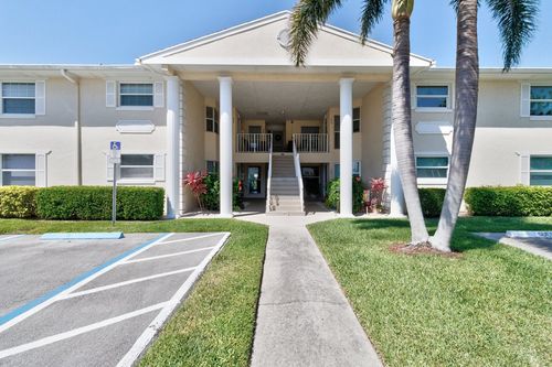 apt-207-830 Lake Orchid Cir, Vero Beach, FL, 32962-8591 | Card Image