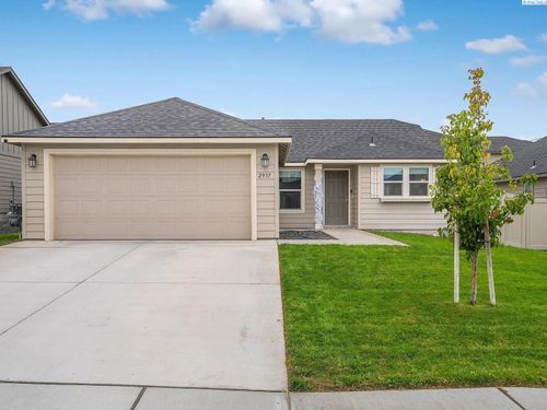 2937 Castle Rock Boulevard, Richland, WA, 99352 | Card Image