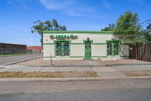 802 Early St, Santa Fe, NM, 87505-1636 | Card Image