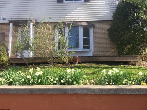 b-1205 Bartlow St, Morgantown, WV, 26505-5241 | Card Image