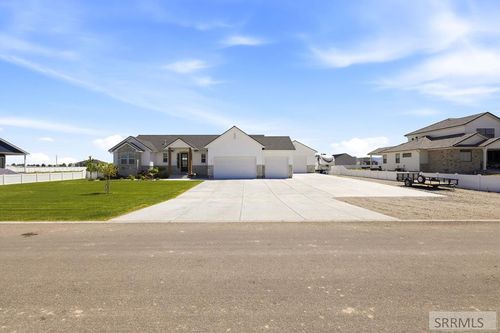 1591 N 805 E, Shelley, ID, 83274-5096 | Card Image