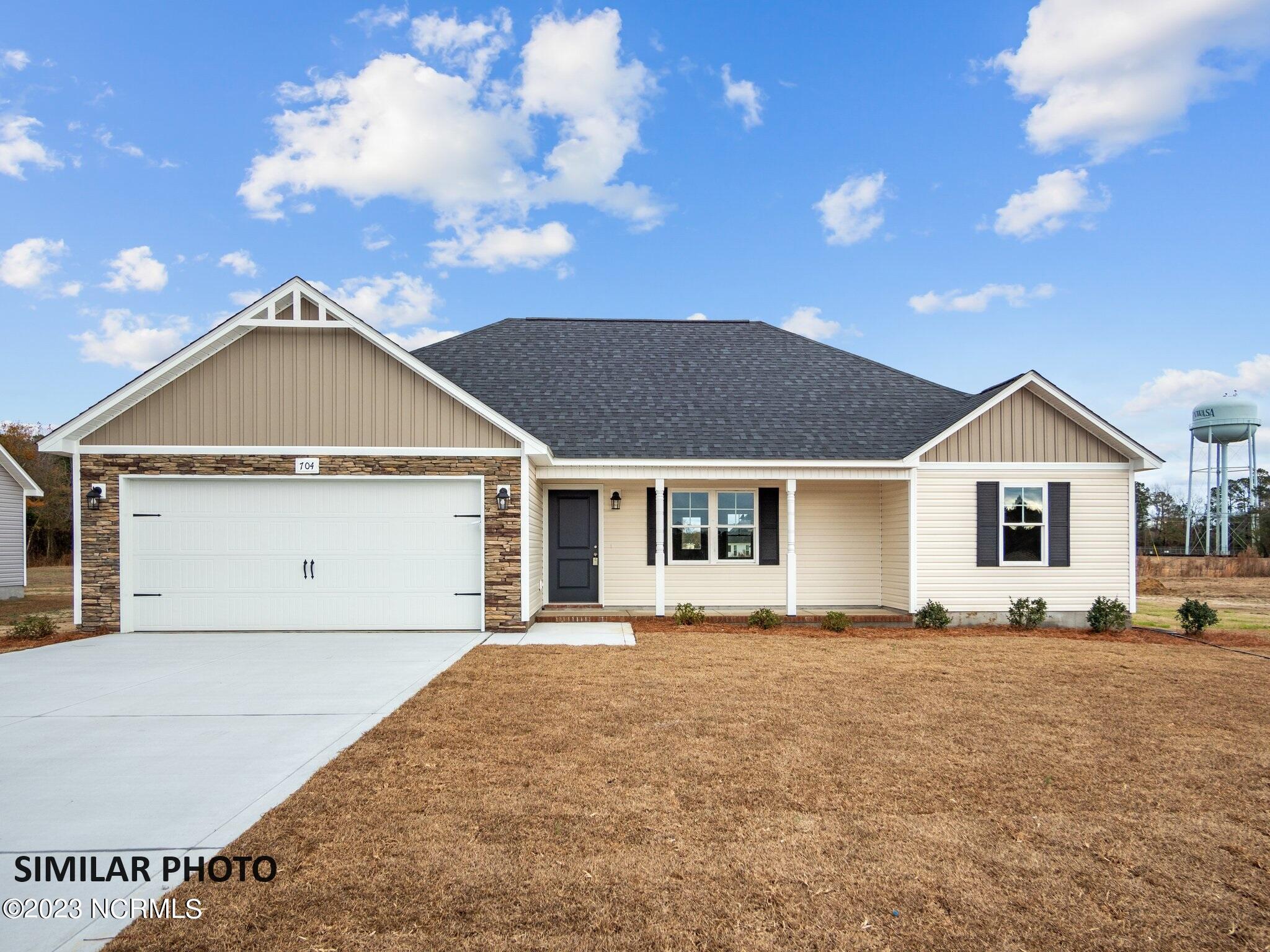 Isaac Branch Dr, Jacksonville, NC 28546