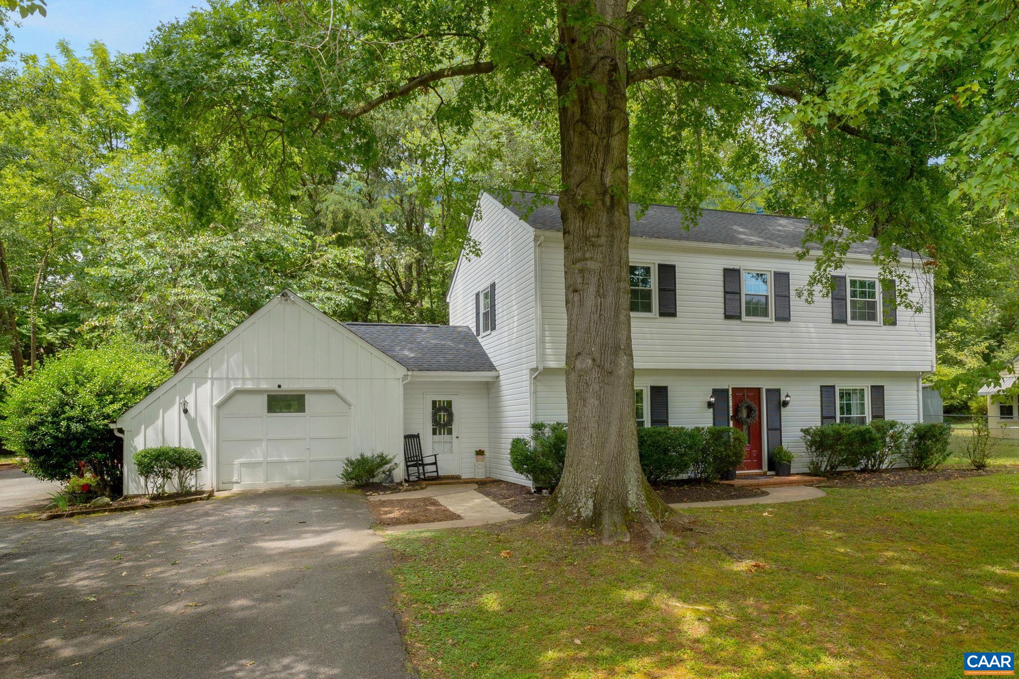 Huntington Rd, Charlottesville, VA 22901