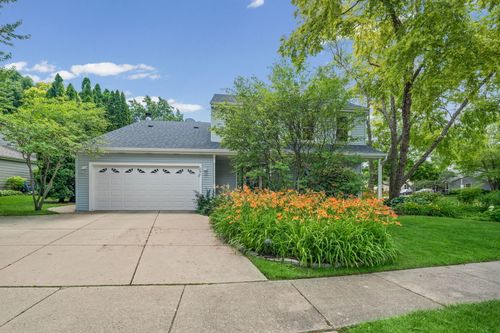 281 Tyler Ct, Libertyville, IL, 60048-3621 | Card Image