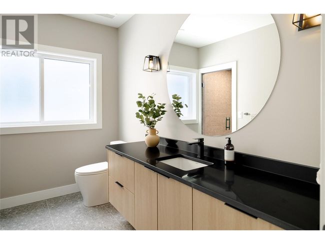 893 Loseth Dr, House other with 6 bedrooms, 4 bathrooms and 4 parking in Kelowna BC | Image 44