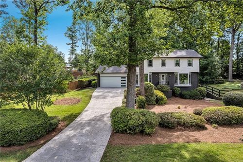 529 Greystone Trl, Marietta, GA, 30068-3238 | Card Image