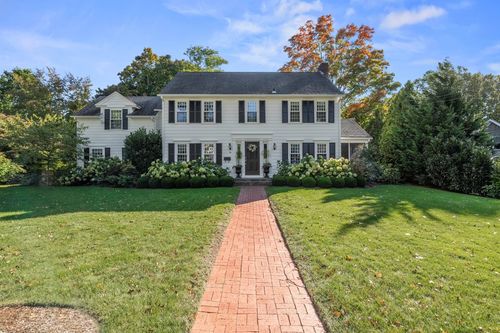 16 Harwood Rd, East Greenwich, RI, 02818-4023 | Card Image