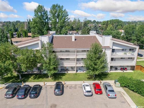 126-310 Stillwater Dr, Saskatoon, SK, S7J4H7 | Card Image