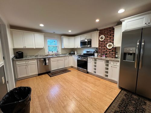22-22 Water St, North Andover, MA, 01845-2517 | Card Image
