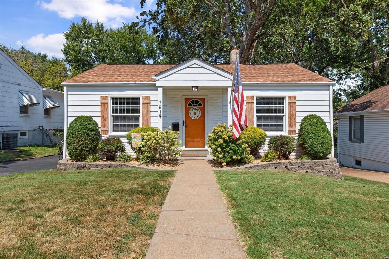 Folk Ave, Saint Louis, MO 63143