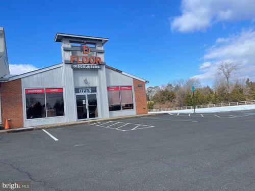 16326 Lee Hwy, Gainesville, VA, 20155-1906 | Card Image