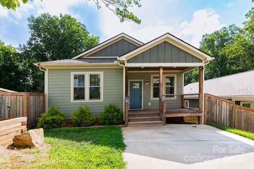 164 Marietta St, Asheville, NC, 28803-2830 | Card Image
