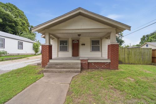 2214 E 12th Pl, Tulsa, OK, 74104-4204 | Card Image