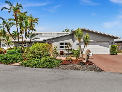 2108 Ne 24th St, Wilton Manors, FL, 33305-1526 | Card Image