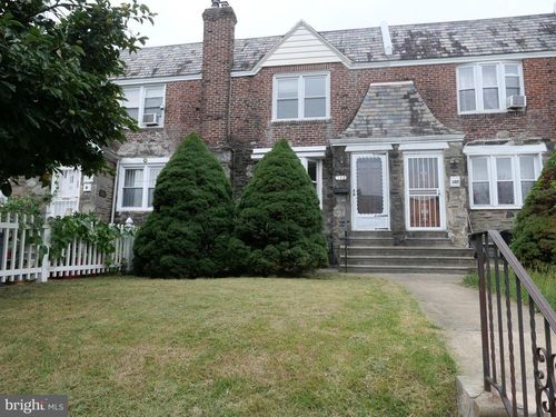 105 Academy Ln, UPPER DARBY, PA, 19082-1301 | Card Image