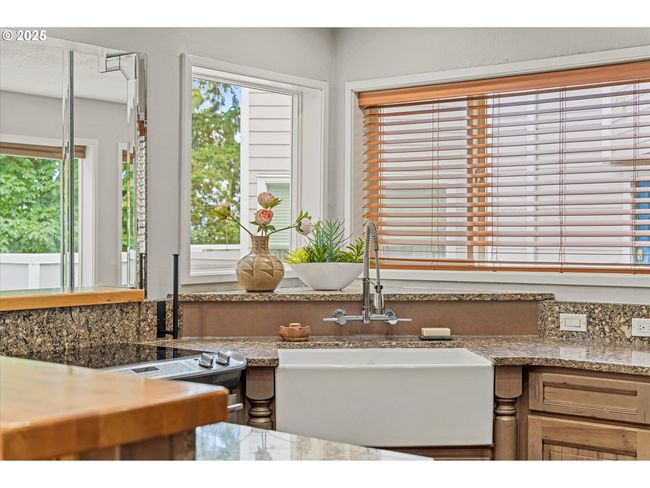 3D - 48 Eagle Crest Dr, Condo with 2 bedrooms, 2 bathrooms and 2 parking in Lake Oswego OR | Image 15