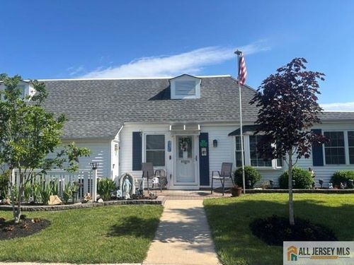 b-150 Providence Way, Jamesburg, NJ, 08831 | Card Image