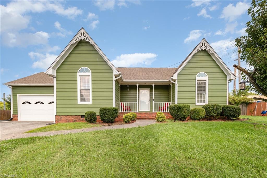 Bingham Ct, High Point, NC 27265