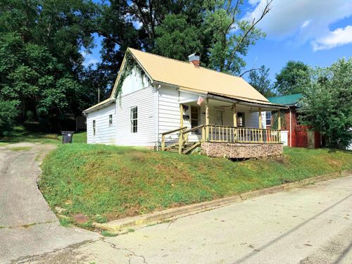 504 W 3rd St, Corbin, KY, 40701-1516 | Card Image