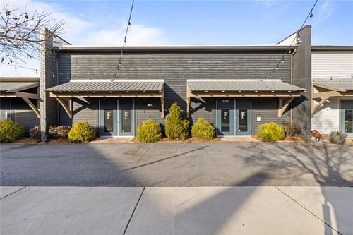 600 S Broad St, Monroe, GA, 30655-2595 | Card Image