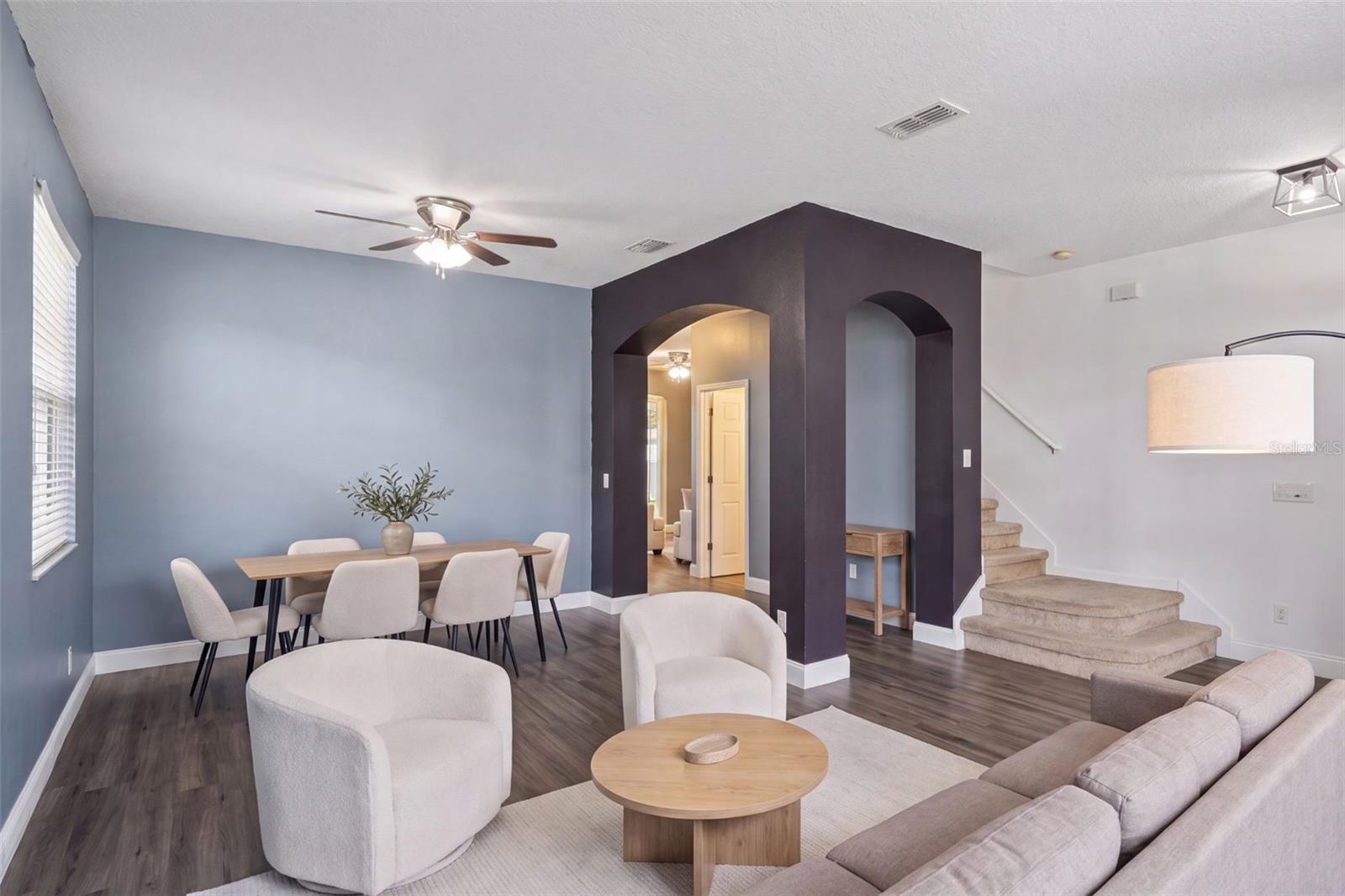 Residential in GROVELAND 3