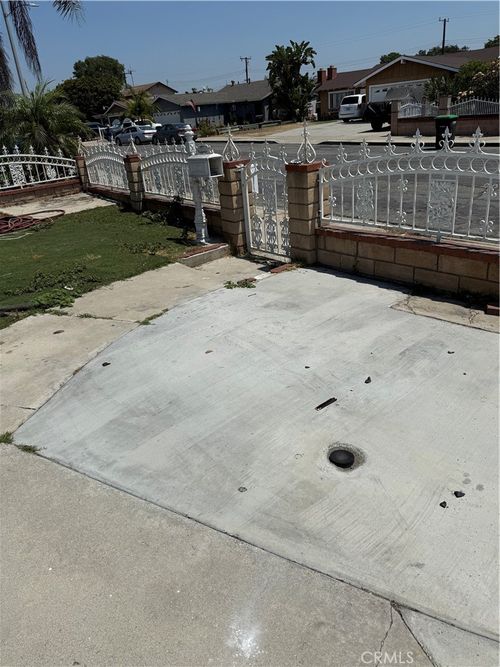 10441 Ashdale St, Stanton, CA, 90680 | Card Image