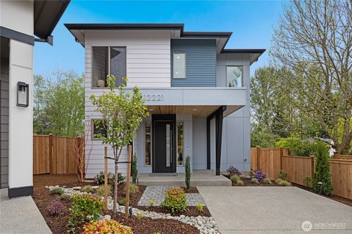 12221 Ne 106th St, Kirkland, WA, 98033-4608 | Card Image