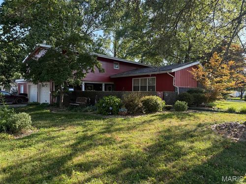 1404 Killarney Dr, Greenville, IL, 62246-1330 | Card Image