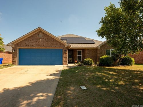 2530 Zoysia Ln, Conway, AR, 72034-8461 | Card Image