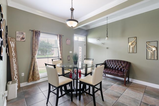 1465 Ironwood Dr, House other with 3 bedrooms, 2 bathrooms and 2 parking in Denham Springs LA | Image 6