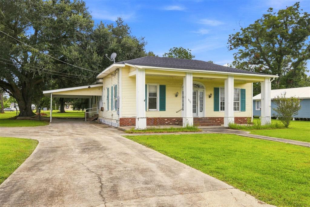 Residential in Lake Arthur 3