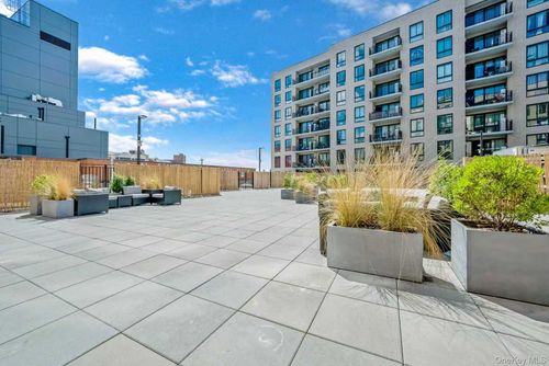 e-4h-45-16 83rd St, Elmhurst, NY, 11373-3895 | Card Image