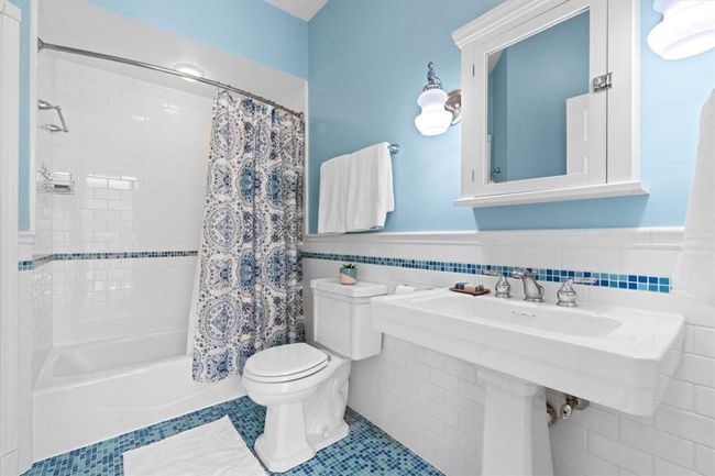 Hall bath with combination tub and shower | Image 34