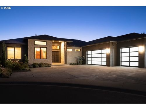 12514 Nw 45th Ct, Vancouver, WA, 98685-1985 | Card Image