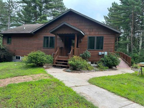 7076 Semrau Trl, Hazelhurst, WI, 54531-9721 | Card Image