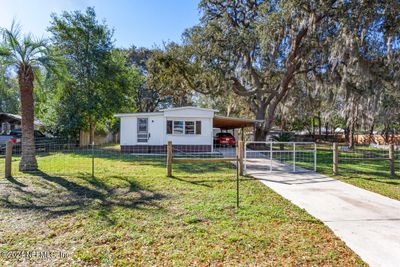 207 Salem Street, House other with 2 bedrooms, 2 bathrooms and null parking in Interlachen FL | Image 3