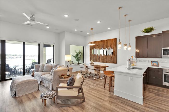 UNIT-412 - 199 Waterpoint Ct, Condo with 3 bedrooms, 3 bathrooms and 2 parking in Montgomery TX | Image 7
