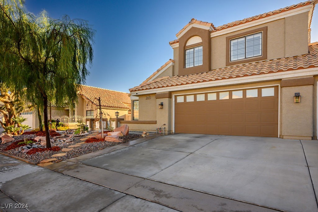 White Pine Dr, Henderson, NV 89074